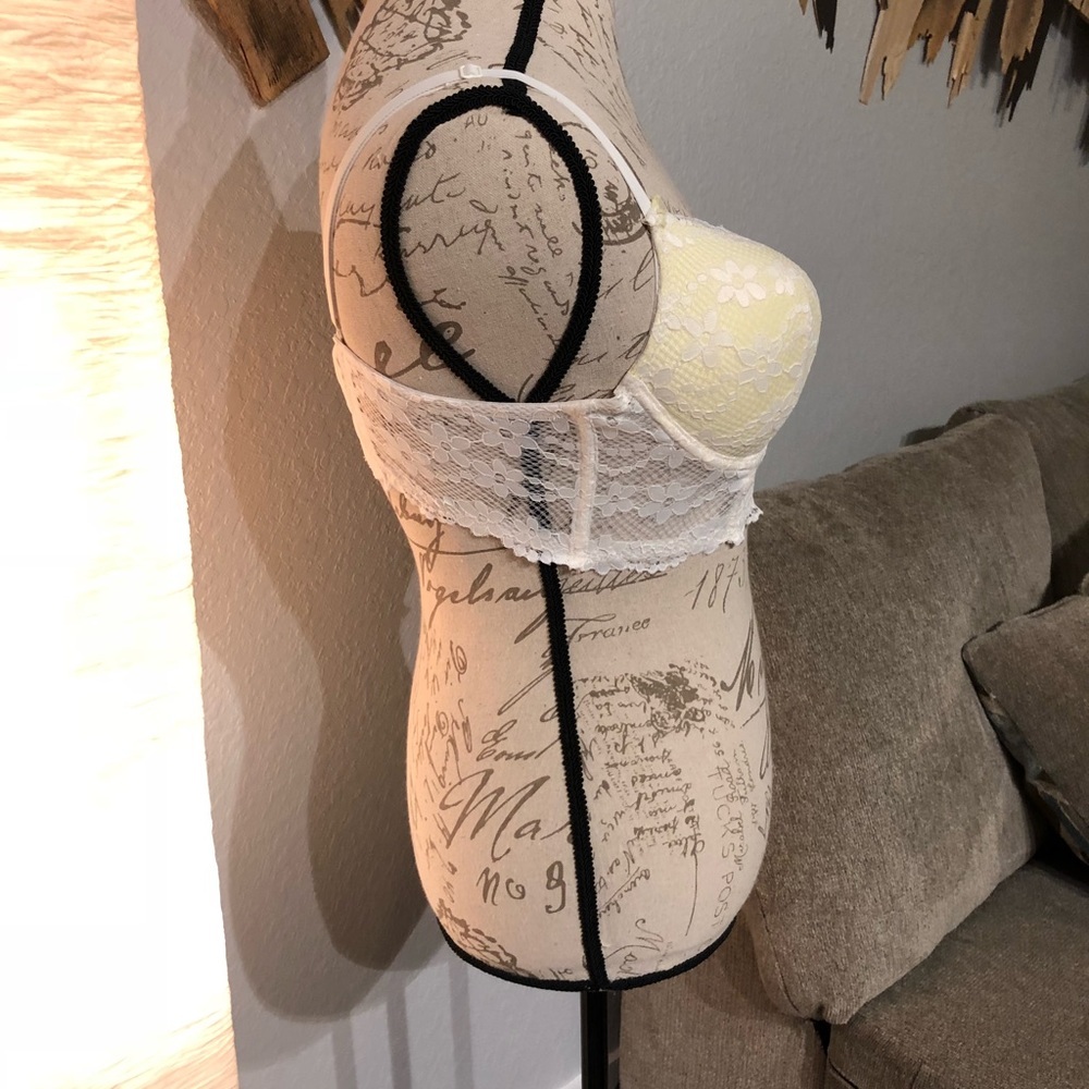 4[Felina] New! Lace push up bra with padding - Picture 2 of 7